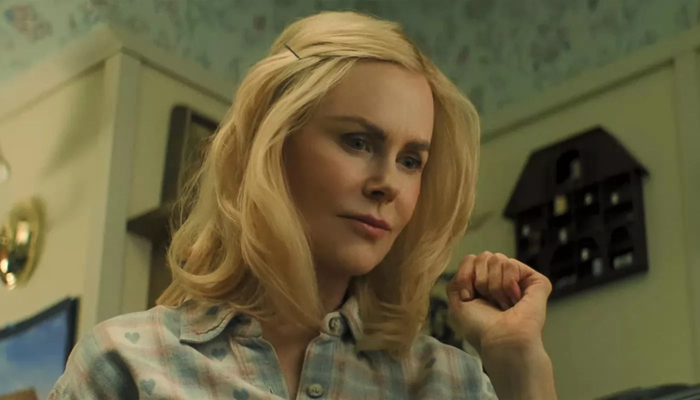 Image default